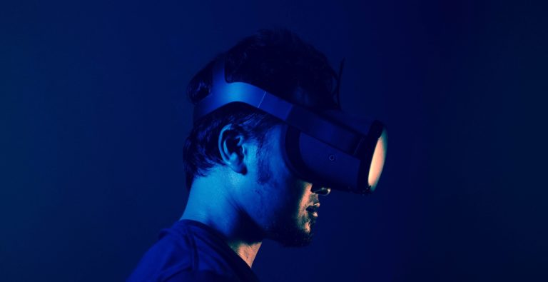 les enjeux du digital en entreprise sont au nombre de quatre!