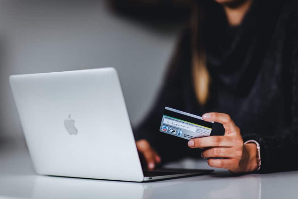 v-commerce, le shopping vocal