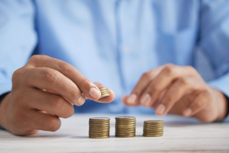 Réduction des coûts ? il vaut mieux impliquer et former